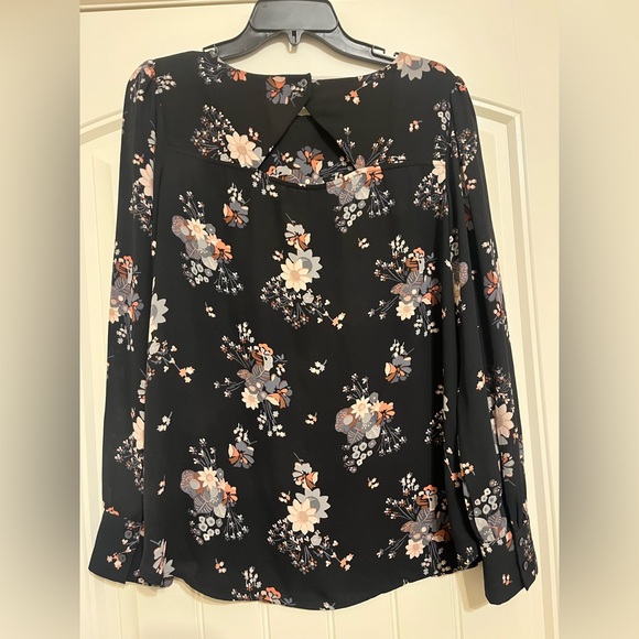 LOFT Top - Picture 2 of 3